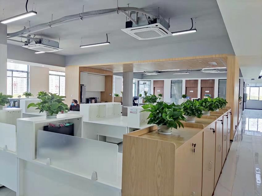 092206729.jpg 092206729.jpg